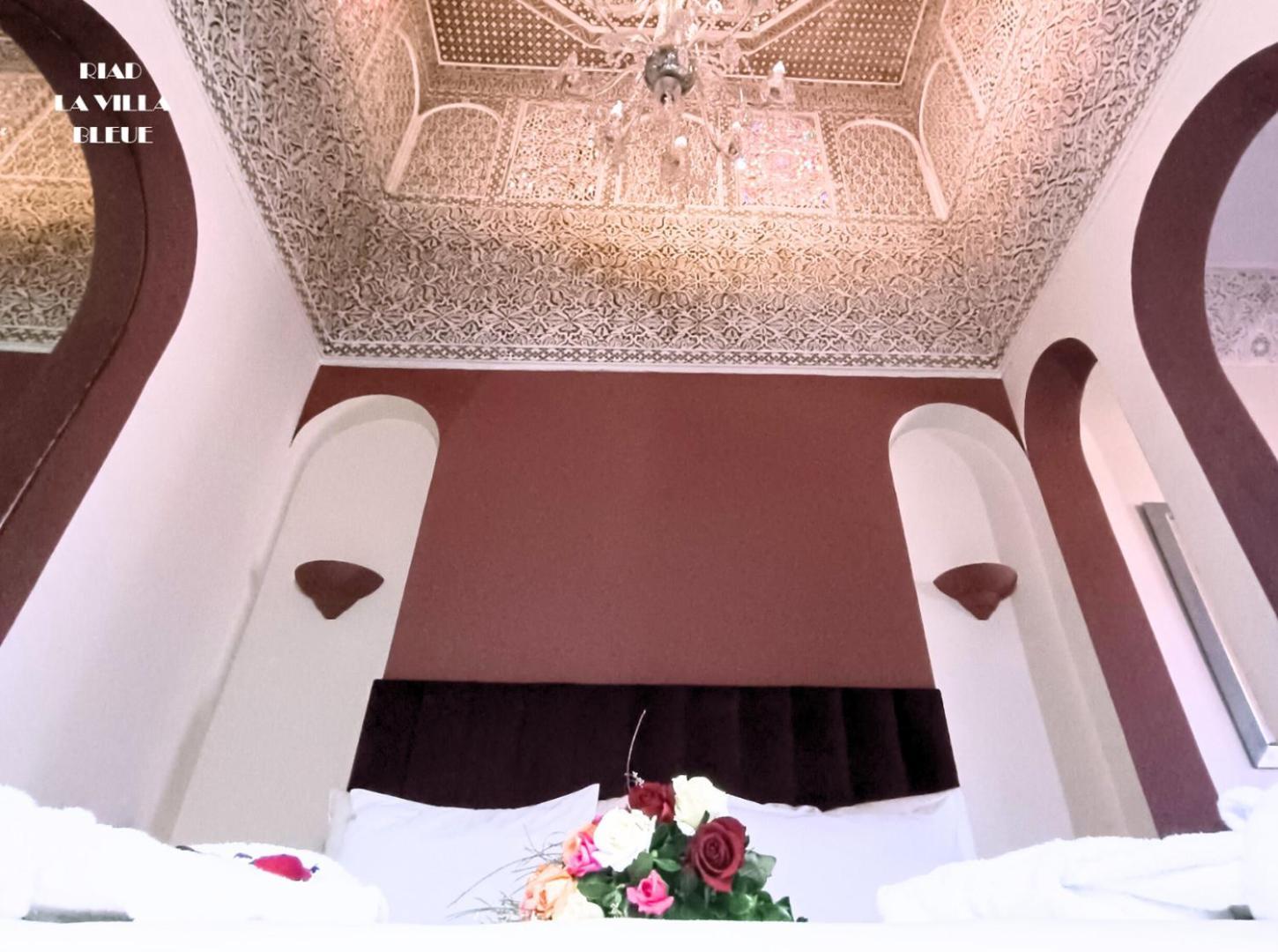 Riad La Villa Bleue & Spa Marrakesh Exterior photo